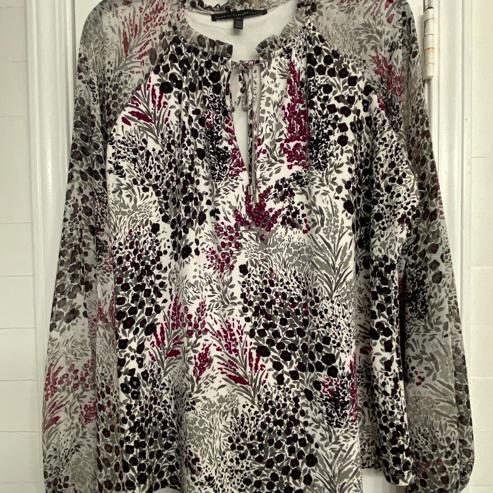 White House Black Market Floral Blouse